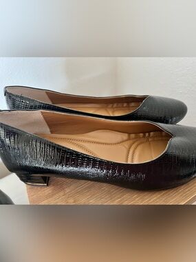 J Renee Bambelina Block heel Pump sweetheart vamp lizard print sz 10M new